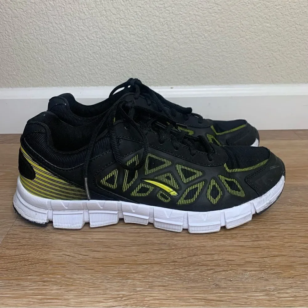 L.A. Gear Men’s Ultra Foam Athletic Running Shoes